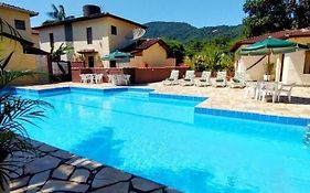 Casa de condomínio 900m da Praia de Boiçucanga